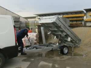 Benne simple essieu 1350 kg LIDER